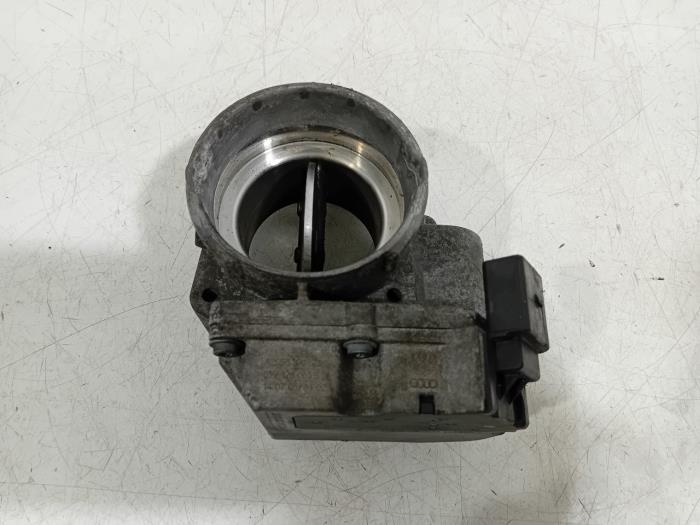 Gebruikte Gasklephuis Audi A4 Prijs € 105,00 Margeregeling aangeboden door Van der Ven Autorecycling B.V.
