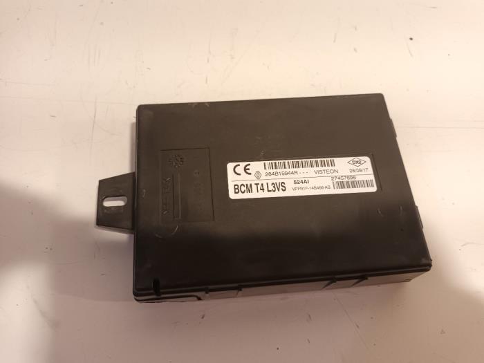 Gebruikte Computer Body Control Smart Fortwo Prijs € 80,00 Margeregeling aangeboden door Van der Ven Autorecycling B.V.
