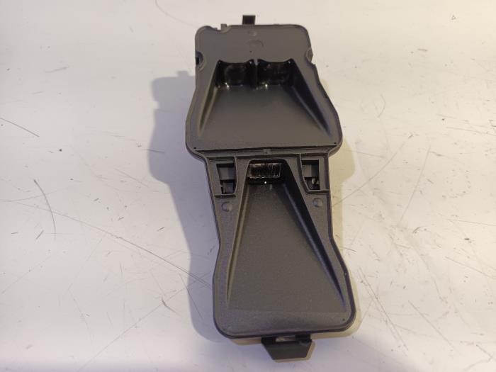 Cruise control sensor van een Volvo V40 2015