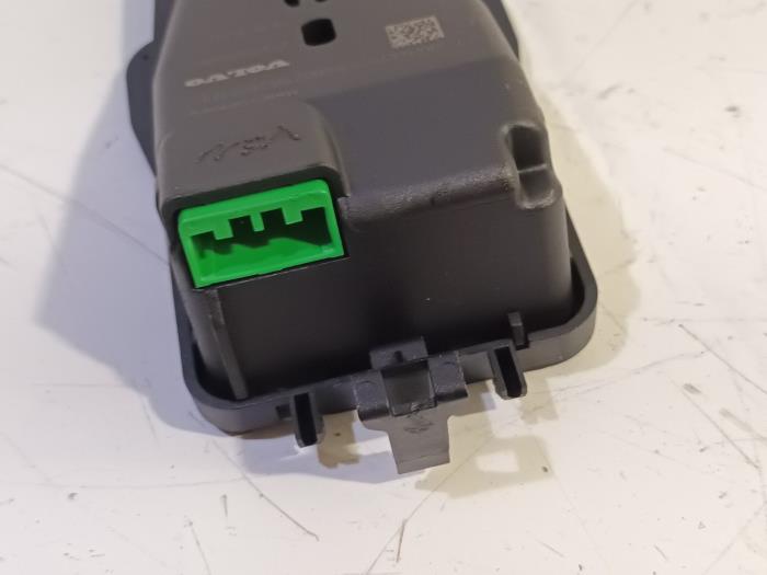 Cruise control sensor van een Volvo V40 2015