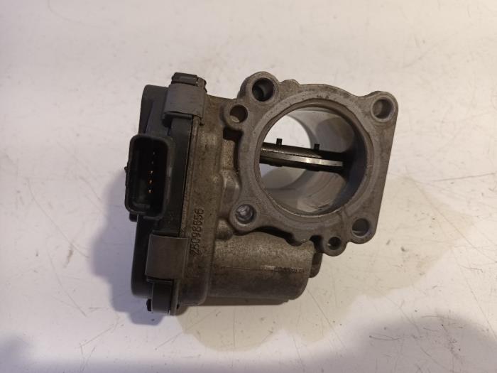 Gebruikte Gasklephuis Peugeot 207 Prijs € 10,00 Margeregeling aangeboden door Van der Ven Autorecycling B.V.