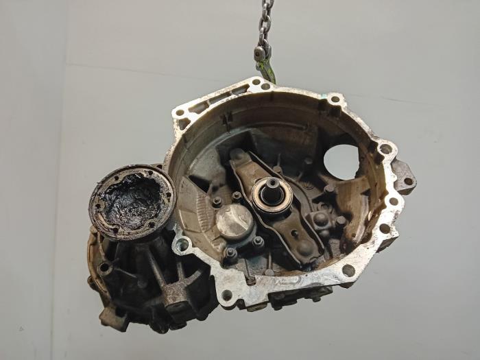 Gebruikte Schakelbakrubber Skoda Yeti Prijs € 194,99 Margeregeling aangeboden door Van der Ven Autorecycling B.V.