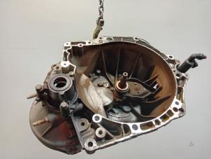 Gebruikte Versnellingsbak Citroen C4 Grand Picasso Prijs € 390,00 Margeregeling aangeboden door Van der Ven Autorecycling B.V.