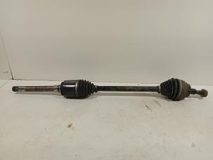 Gebruikte Homokineetas rechts-voor Mercedes GLE Prijs € 340,00 Margeregeling aangeboden door Van der Ven Autorecycling B.V.