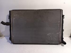 Gebruikte Radiateur Volkswagen Caddy Prijs € 56,00 Margeregeling aangeboden door Van der Ven Autorecycling B.V.