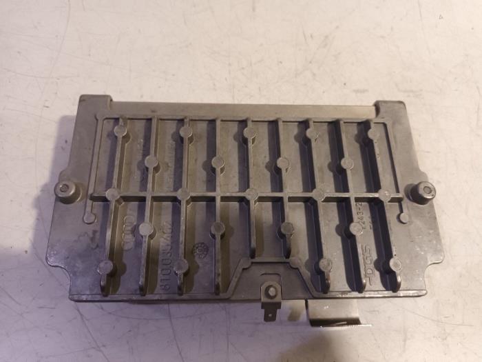 Gebruikte Computer Diversen Audi A4 Prijs € 70,00 Margeregeling aangeboden door Van der Ven Autorecycling B.V.