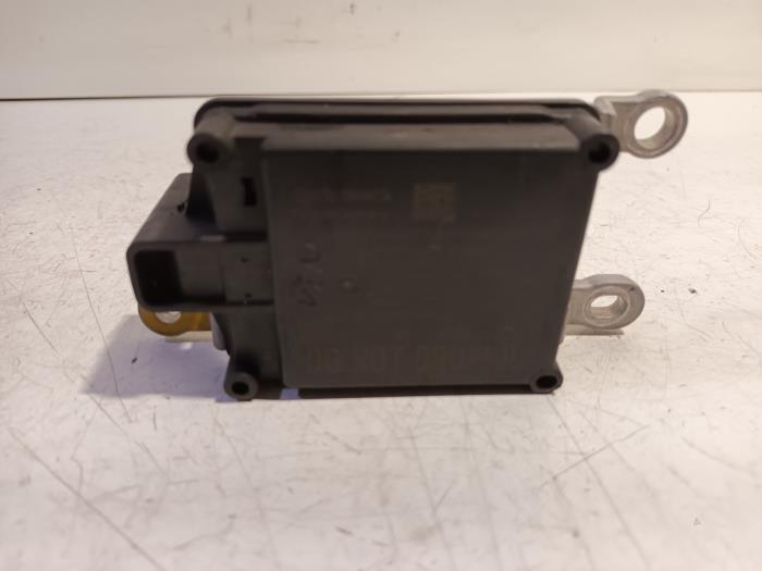Gebruikte Cruise control sensor Nissan Micra Prijs € 75,00 Margeregeling aangeboden door Van der Ven Autorecycling B.V.
