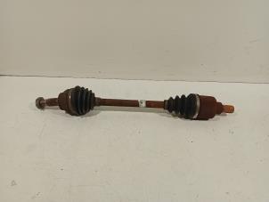 Gebruikte Homokineetas links-voor Peugeot 207 Prijs € 15,00 Margeregeling aangeboden door Van der Ven Autorecycling B.V.