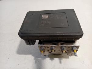 Gebruikte ABS Pomp Dacia Lodgy Prijs € 85,00 Margeregeling aangeboden door Van der Ven Autorecycling B.V.