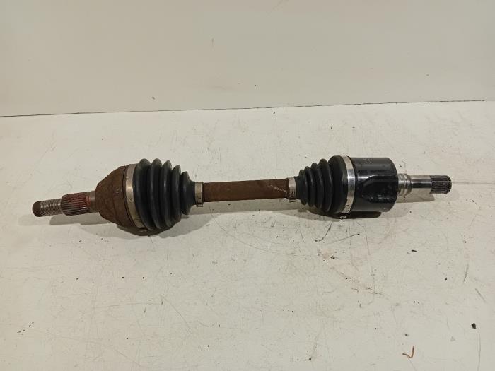 Gebruikte Steekas links-voor Chevrolet Captiva Prijs € 50,00 Margeregeling aangeboden door Van der Ven Autorecycling B.V.