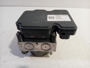 Gebruikte ABS Pomp Fiat Punto Prijs € 70,00 Margeregeling aangeboden door Van der Ven Autorecycling B.V.