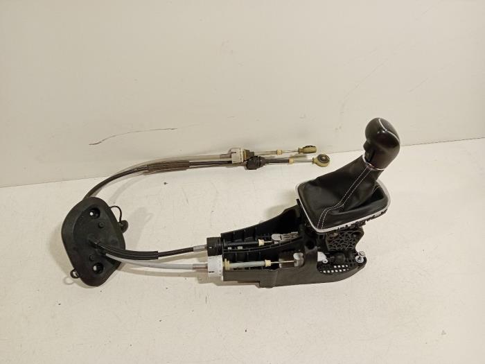 Gebruikte Schakelmechaniek Opel Astra Prijs € 170,00 Margeregeling aangeboden door Van der Ven Autorecycling B.V.