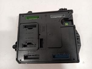 Gebruikte Bodycontrol Module Renault Zoe Prijs € 100,00 Margeregeling aangeboden door Van der Ven Autorecycling B.V.