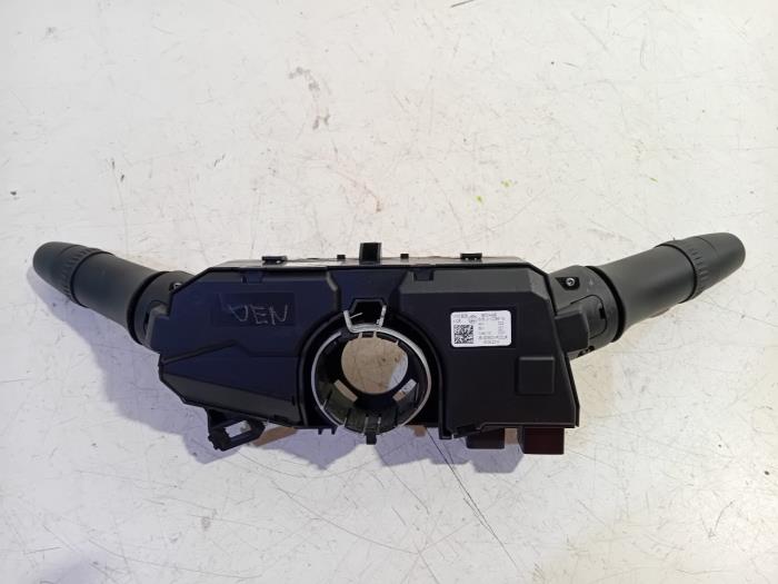 Combischakelaar Stuurkolom van een Mitsubishi Space Star 2015