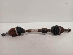 Gebruikte Steekas links-voor Renault Scenic Prijs € 105,00 Margeregeling aangeboden door Van der Ven Autorecycling B.V.