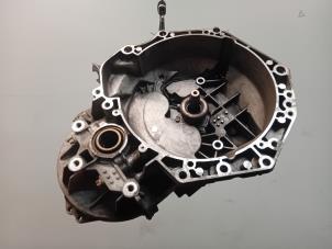 Gebruikte Versnellingsbak Opel Zafira Prijs € 274,99 Margeregeling aangeboden door Van der Ven Autorecycling B.V.