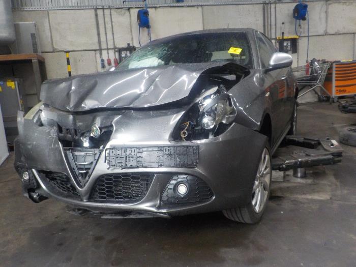 Dynamo van een Alfa Romeo Giulietta 2012