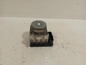 Gebruikte ABS Pomp Ford KA Prijs € 245,00 Margeregeling aangeboden door Van der Ven Autorecycling B.V.