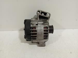 Gebruikte Dynamo Ford KA Prijs € 45,00 Margeregeling aangeboden door Van der Ven Autorecycling B.V.