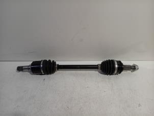 Gebruikte Cardanas links-voor (VWA) Mazda 2 Prijs € 110,00 Margeregeling aangeboden door Van der Ven Autorecycling B.V.