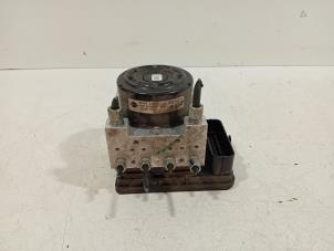 Gebruikte ABS Pomp Nissan Note Prijs € 105,00 Margeregeling aangeboden door Van der Ven Autorecycling B.V.