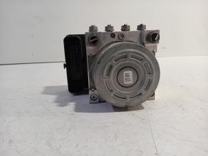 Gebruikte ABS Pomp Volkswagen E-Golf Prijs € 144,00 Margeregeling aangeboden door Van der Ven Autorecycling B.V.