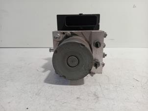 Gebruikte ABS Pomp Citroen C5 Prijs € 280,00 Margeregeling aangeboden door Van der Ven Autorecycling B.V.