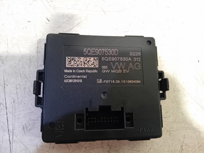 Gebruikte Gateway module Audi A3 Prijs € 50,00 Margeregeling aangeboden door Van der Ven Autorecycling B.V.