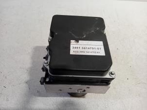 Gebruikte ABS Pomp BMW X3 Prijs € 125,00 Margeregeling aangeboden door Van der Ven Autorecycling B.V.