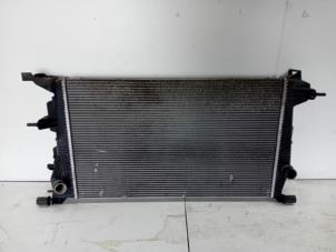 Gebruikte Radiateur Renault Megane Prijs € 25,00 Margeregeling aangeboden door Van der Ven Autorecycling B.V.