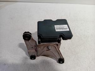 Gebruikte ABS Pomp BMW 5-Serie Prijs € 480,00 Margeregeling aangeboden door Van der Ven Autorecycling B.V.