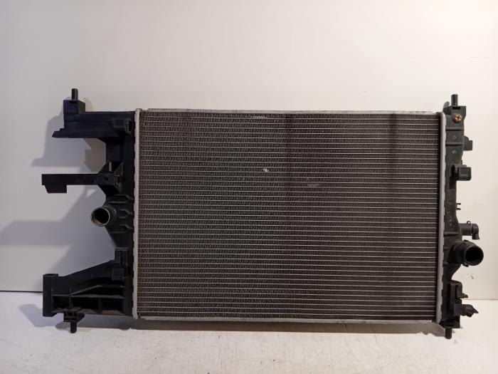 Gebruikte Radiateur Opel Astra Prijs € 47,50 Margeregeling aangeboden door Van der Ven Autorecycling B.V.
