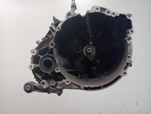 Gebruikte Versnellingsbak Volvo V40 Prijs € 440,00 Margeregeling aangeboden door Van der Ven Autorecycling B.V.