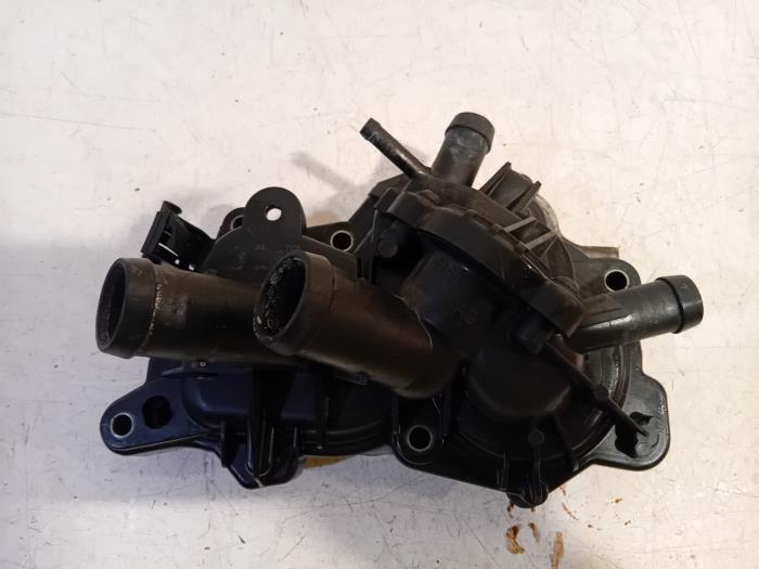 Gebruikte Waterpomp Volkswagen Passat Prijs € 25,00 Margeregeling aangeboden door Van der Ven Autorecycling B.V.