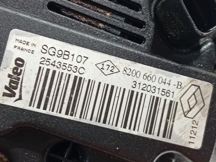 Dynamo van een Dacia Sandero 2012