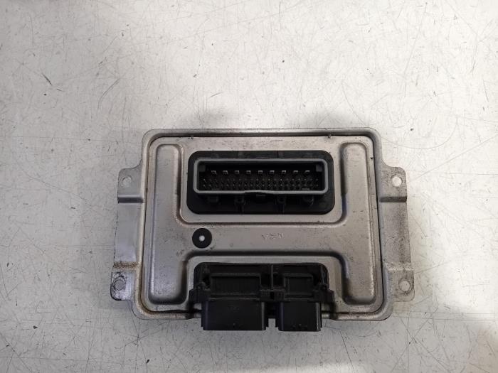 Gebruikte Computer Diversen Chrysler 300 C Prijs € 60,00 Margeregeling aangeboden door Van der Ven Autorecycling B.V.