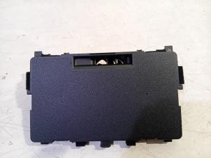 Gebruikte Computer Diversen BMW IX Prijs € 140,00 Margeregeling aangeboden door Van der Ven Autorecycling B.V.