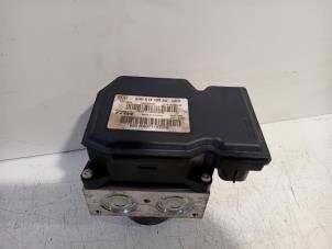 Gebruikte ABS Pomp Audi Q3 Prijs € 245,00 Margeregeling aangeboden door Van der Ven Autorecycling B.V.