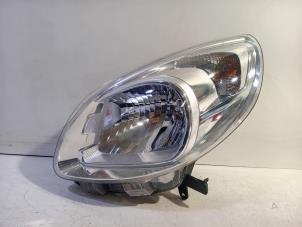 Gebruikte Koplamp links Renault Kangoo Prijs € 160,00 Margeregeling aangeboden door Van der Ven Autorecycling B.V.