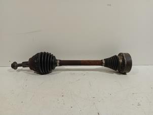 Gebruikte Cardanas links-voor (VWA) Seat Leon Prijs € 45,00 Margeregeling aangeboden door Van der Ven Autorecycling B.V.