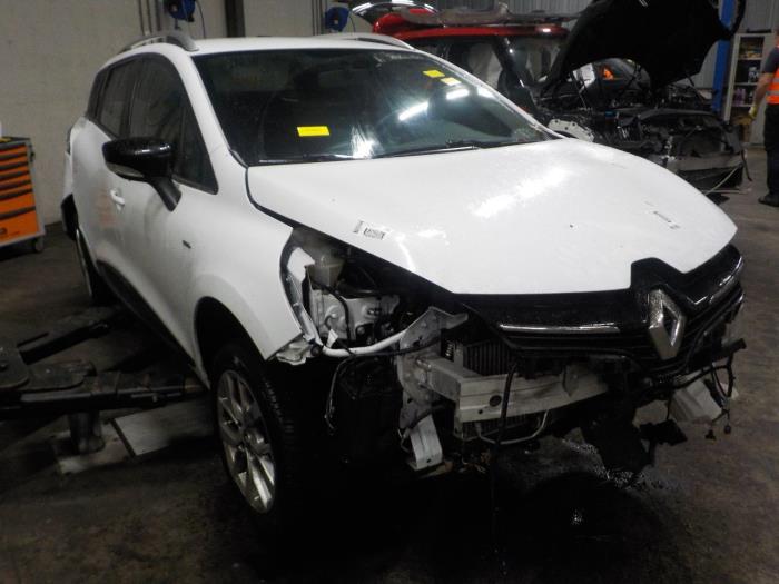 Dynamo van een Renault Clio 2019