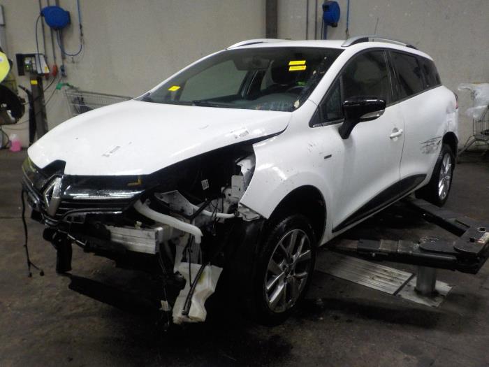 Dynamo van een Renault Clio 2019