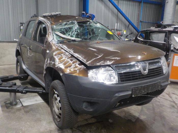 Aandrijfas rechts-voor van een Dacia Duster 2012