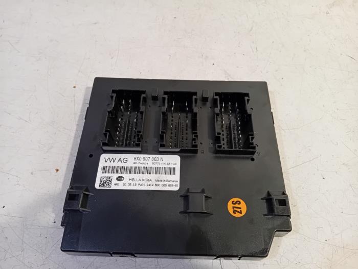 Gebruikte Computer Body Control Audi Q3 Prijs € 70,00 Margeregeling aangeboden door Van der Ven Autorecycling B.V.