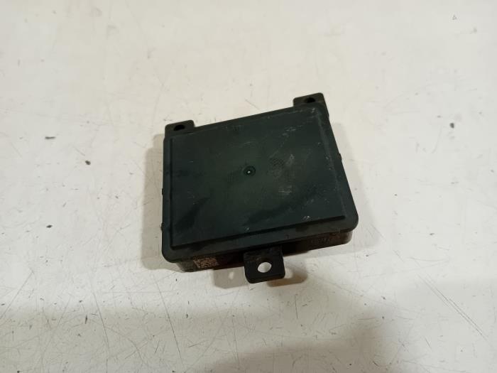 Gebruikte Cruise control sensor Audi A3 Prijs € 149,95 Margeregeling aangeboden door Van der Ven Autorecycling B.V.