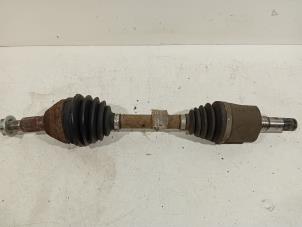 Gebruikte Cardanas links-voor (VWA) Opel Antara Prijs € 75,00 Margeregeling aangeboden door Van der Ven Autorecycling B.V.