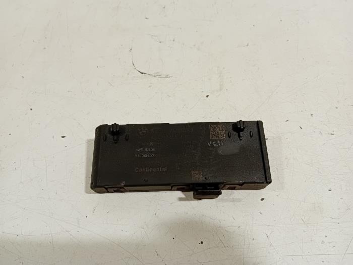 Gebruikte Computer Diversen BMW 3-Serie Prijs € 90,00 Margeregeling aangeboden door Van der Ven Autorecycling B.V.