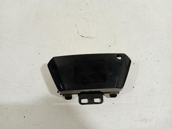 Gebruikte Sensor cruise control BMW 3-Serie Prijs € 250,00 Margeregeling aangeboden door Van der Ven Autorecycling B.V.