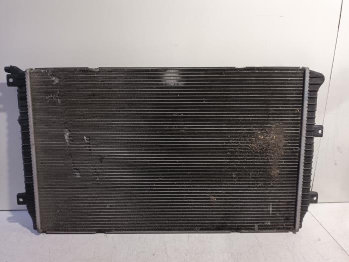 Gebruikte Radiateur Seat Alhambra Prijs € 105,00 Margeregeling aangeboden door Van der Ven Autorecycling B.V.