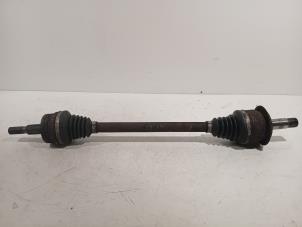 Gebruikte Aandrijfas rechts-achter Chrysler 300 C Prijs € 85,00 Margeregeling aangeboden door Van der Ven Autorecycling B.V.